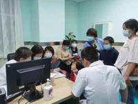 共呵护，同成长——我院儿科开展儿童“矮小症，性早熟”义诊活动