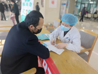 爱肝护肝 健康同行 | 我院感染科开展“全国爱肝日”义诊活动