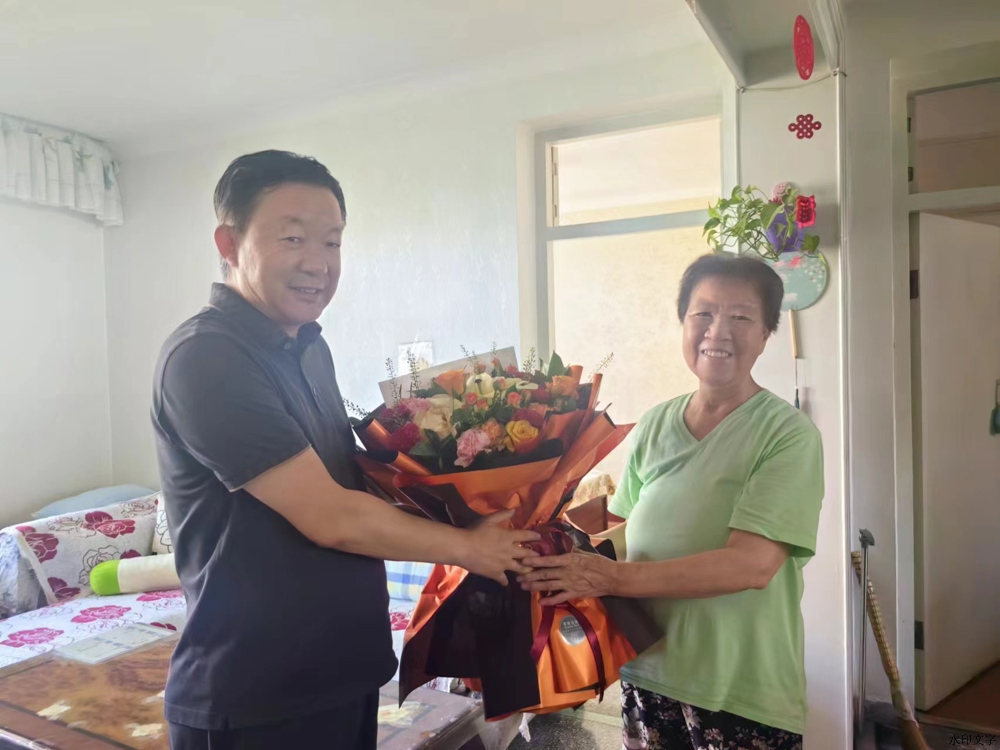 8b119a9a32354f1aa5e5a15fcaee1999.jpg 8b119a9a32354f1aa5e5a15fcaee1999.jpg