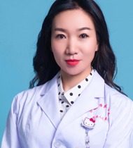 李彩霞